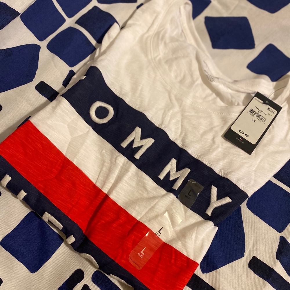 Women shirt
